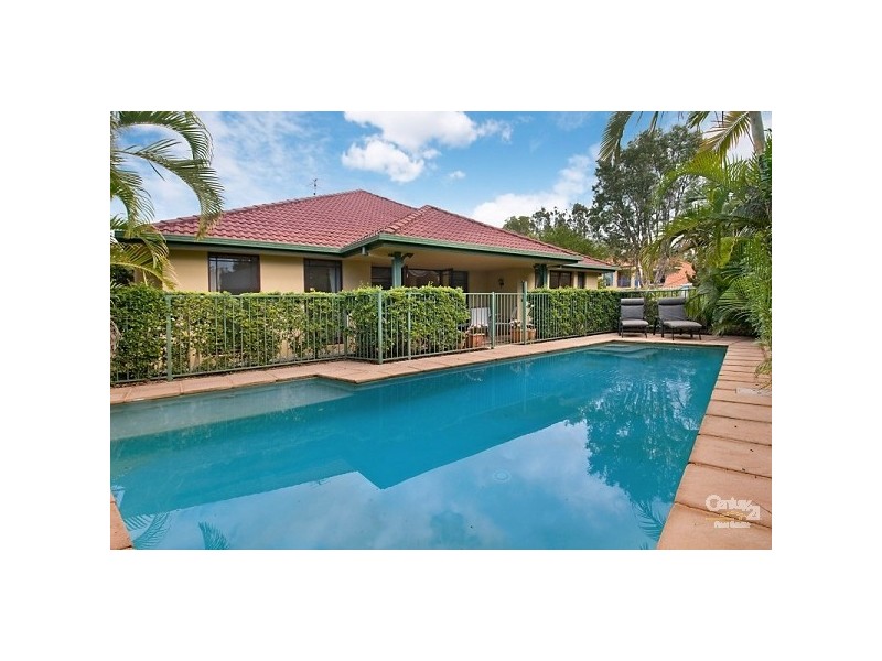 18 Fantail Place, Twin Waters QLD 4564