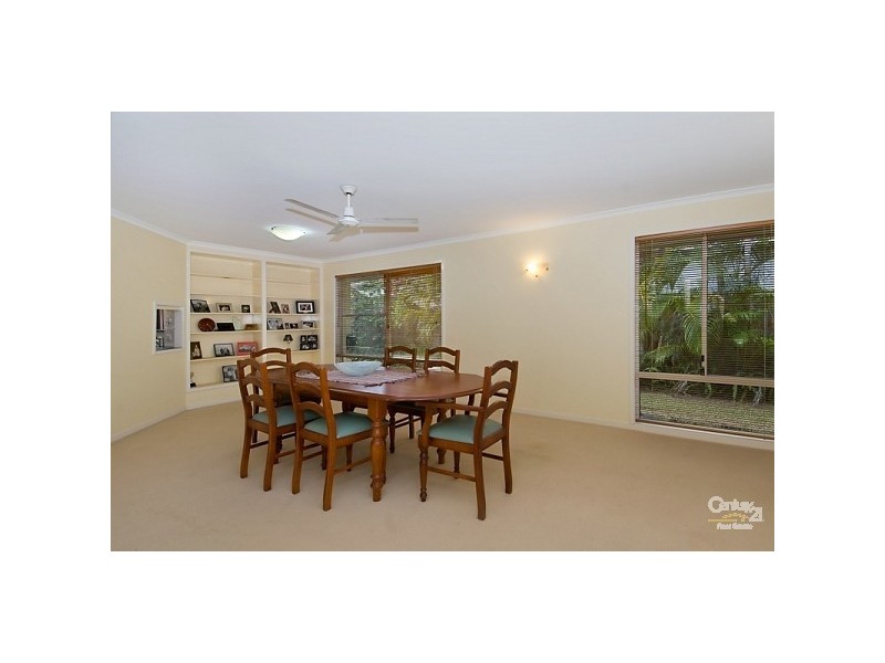 6 Brushbox Ct, Twin Waters QLD 4564