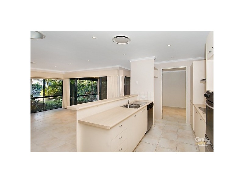 3 Glenwood Place, Twin Waters QLD 4564