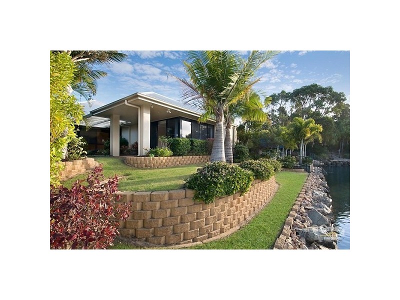 3 Glenwood Place, Twin Waters QLD 4564