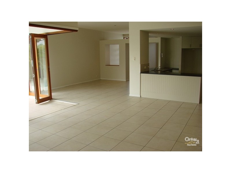 22 Moorings Cct, Twin Waters QLD 4564