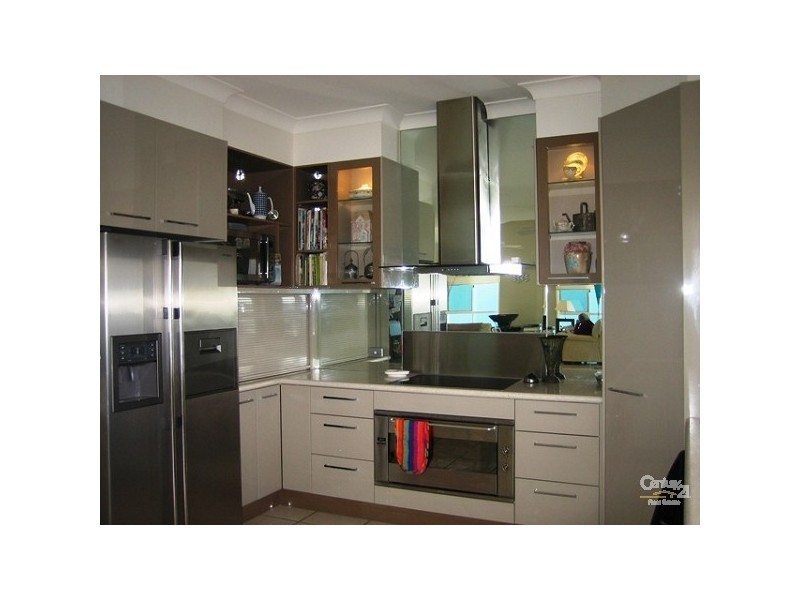 39 Baywater Dr, Twin Waters QLD 4564