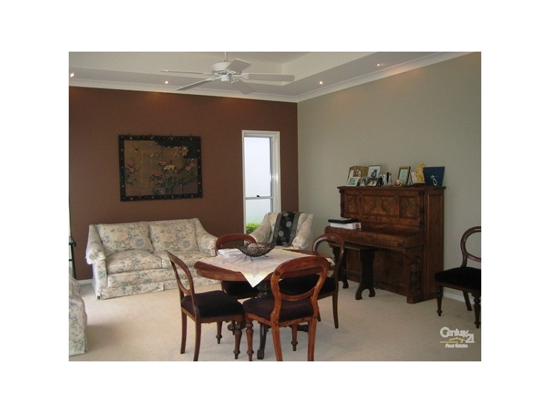 39 Baywater Dr, Twin Waters QLD 4564