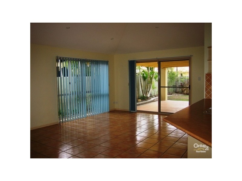 8 Glenwood Pl, Twin Waters QLD 4564