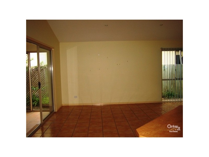 8 Glenwood Pl, Twin Waters QLD 4564