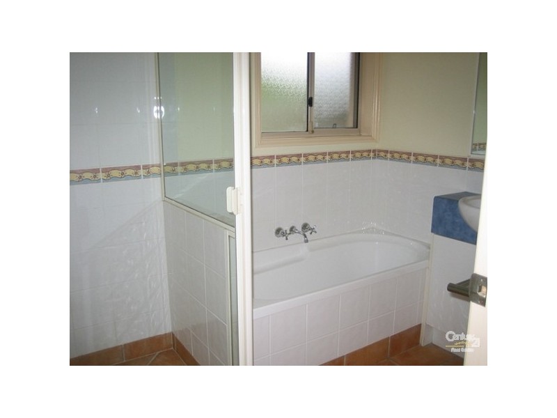 8 Glenwood Pl, Twin Waters QLD 4564