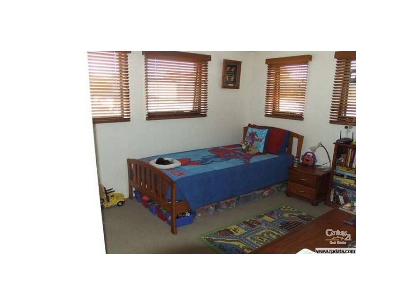 U1 2 Suzanne Close, Mudjimba QLD 4564