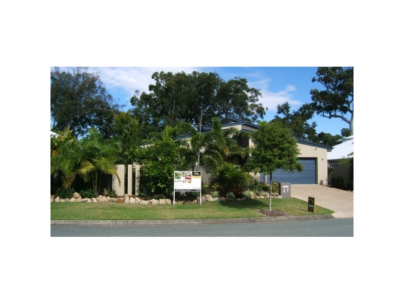 27 Lakeside Drive, Peregian Springs QLD 4573