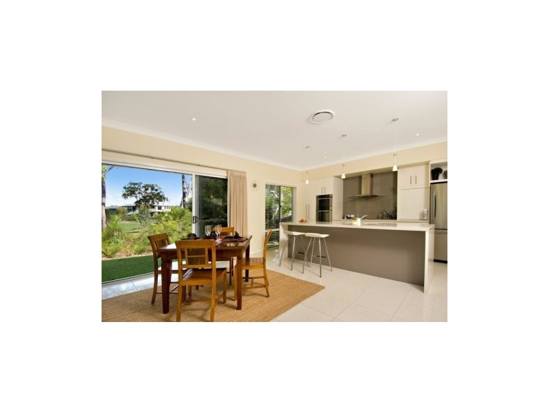 27 Lakeside Drive, Peregian Springs QLD 4573
