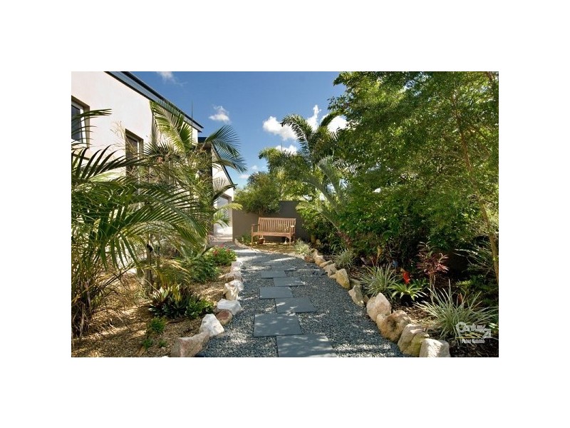 27 Lakeside Drive, Peregian Springs QLD 4573