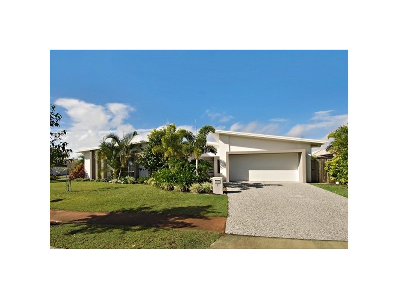 1 Dornoch Way, Peregian Springs QLD 4573