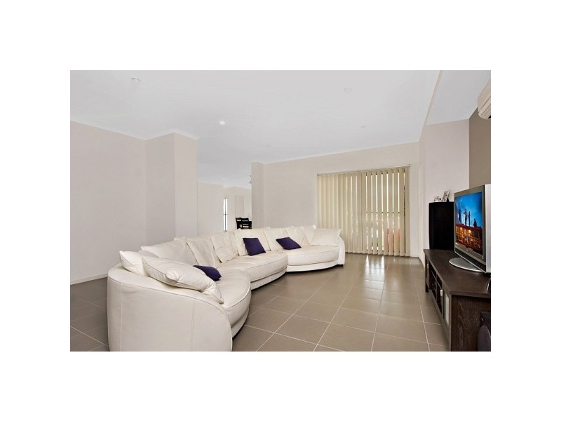 1 Dornoch Way, Peregian Springs QLD 4573