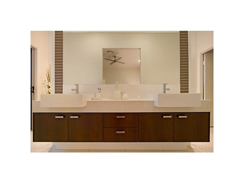 11 Glen Abby Avenue, Peregian Springs QLD 4573