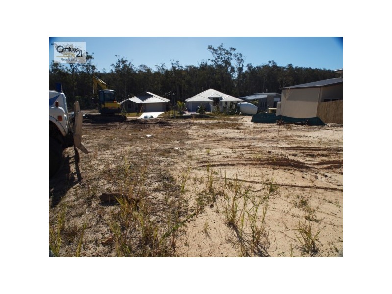 16 Glen Abby Avenue, Peregian Springs QLD 4573