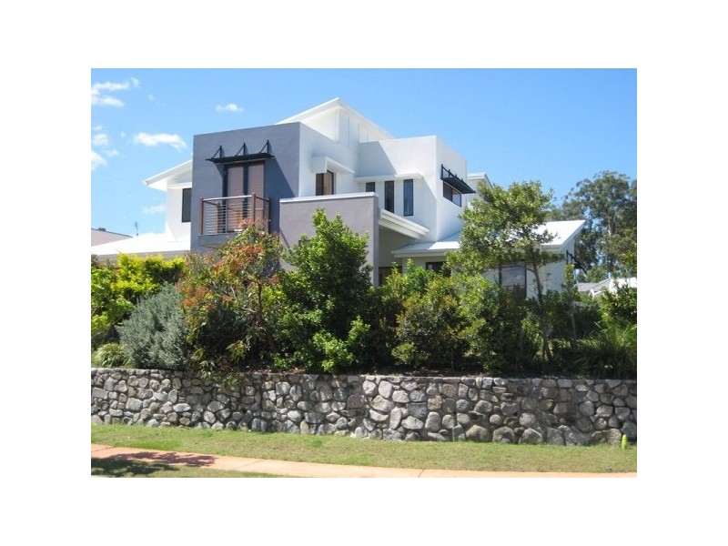10 Riviera Crescent, Peregian Springs QLD 4573