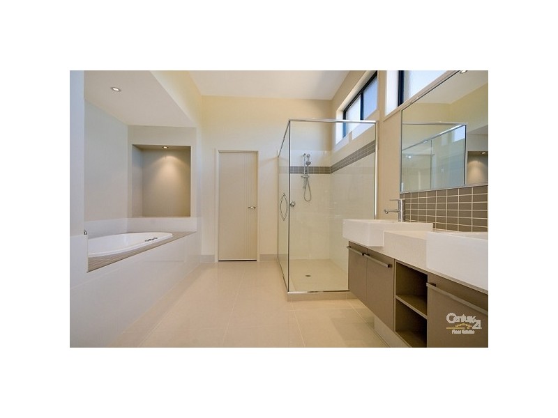 14 Cobblestone Place, Peregian Springs QLD 4573