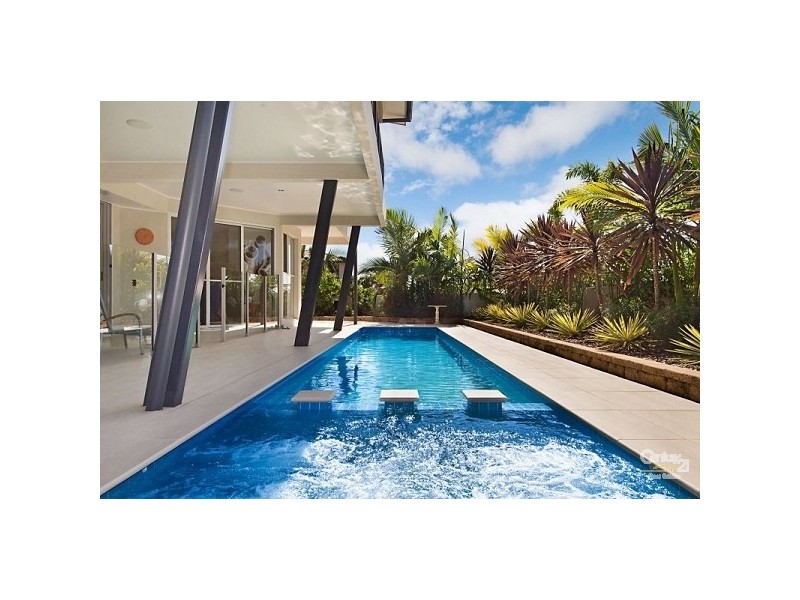 1 Pennant Court, Peregian Springs QLD 4573