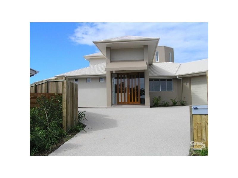 10 Bunker Court, Peregian Springs QLD 4573
