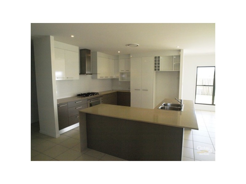 34 Montreal Crescent, Peregian Springs QLD 4573