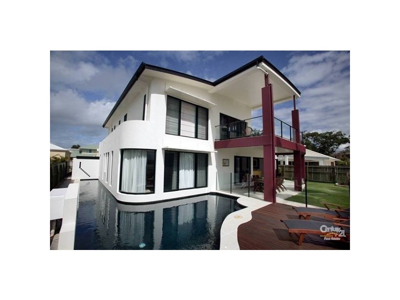 22 Greenside Court, Peregian Springs QLD 4573