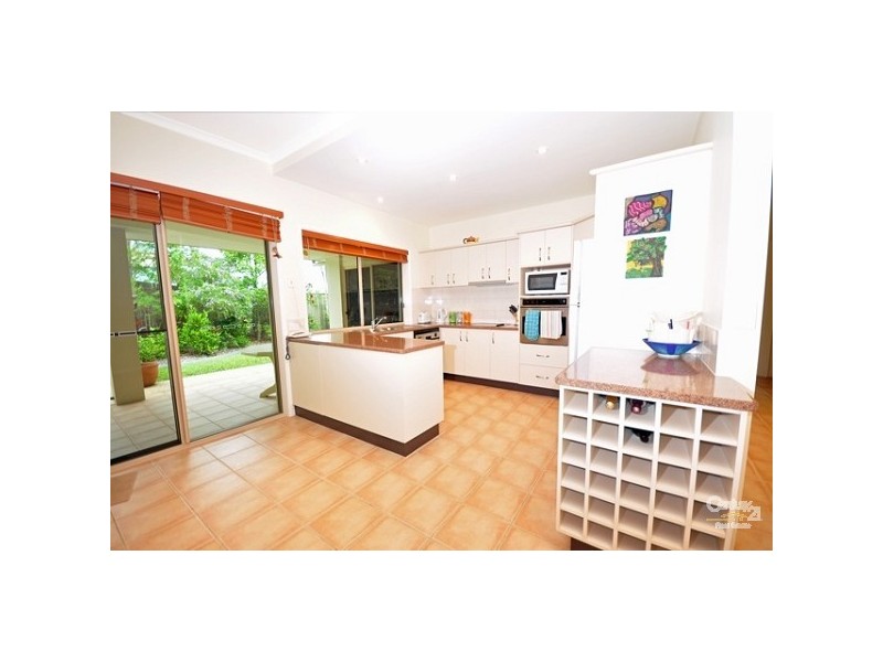 14 Glenoak Avenue, Peregian Springs QLD 4573