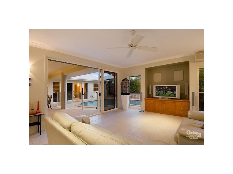 15 Longwood Drive, Peregian Springs QLD 4573