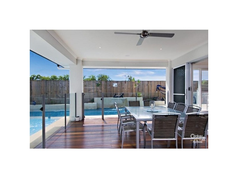 6 Shoal Court, Peregian Springs QLD 4573