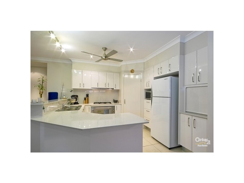 11 Maddens Crescent, Peregian Springs QLD 4573