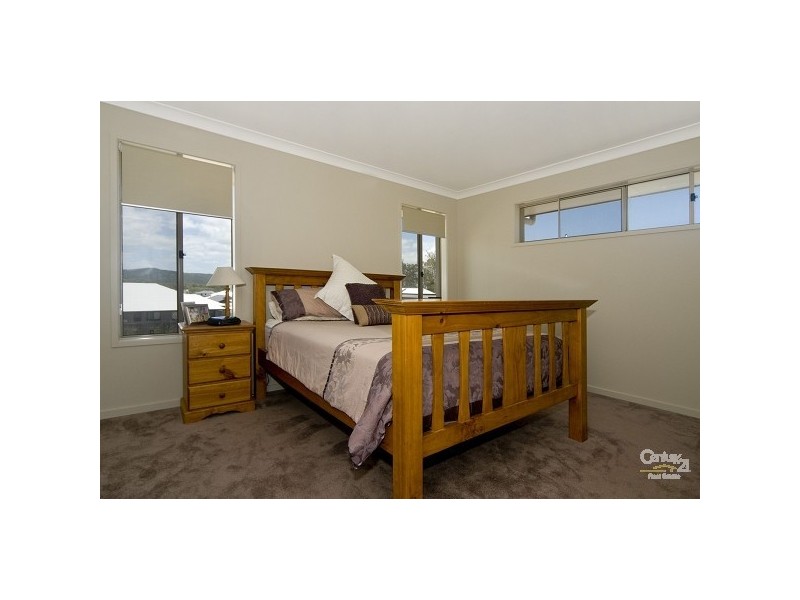 16 Doral Drive, Peregian Springs QLD 4573