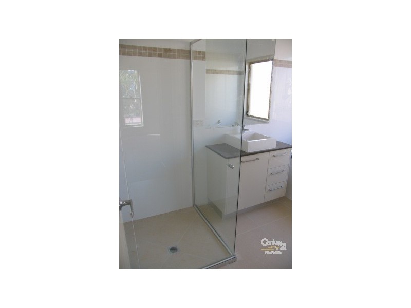 8 Pebble Court, Peregian Springs QLD 4573