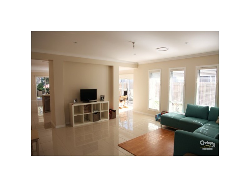 5 Glen Abby Avenue, Peregian Springs QLD 4573