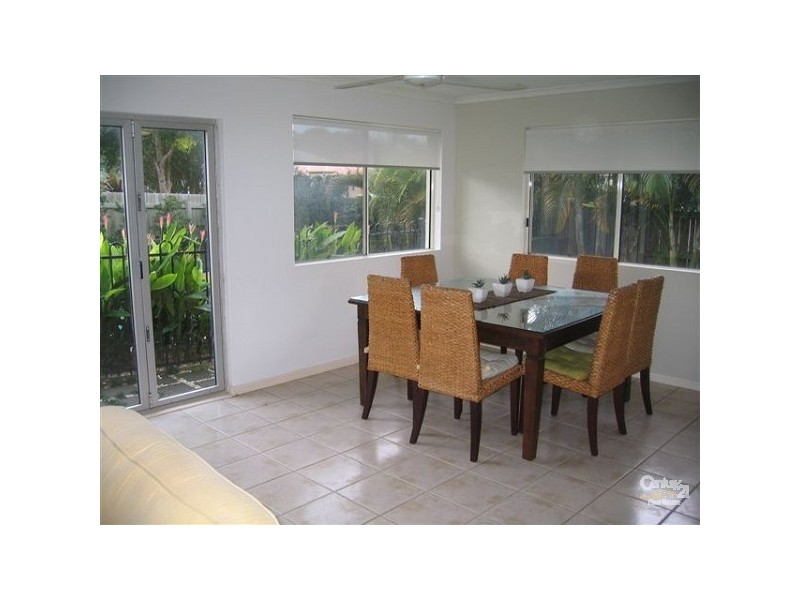 25 Parkview Parade, Peregian Springs QLD 4573