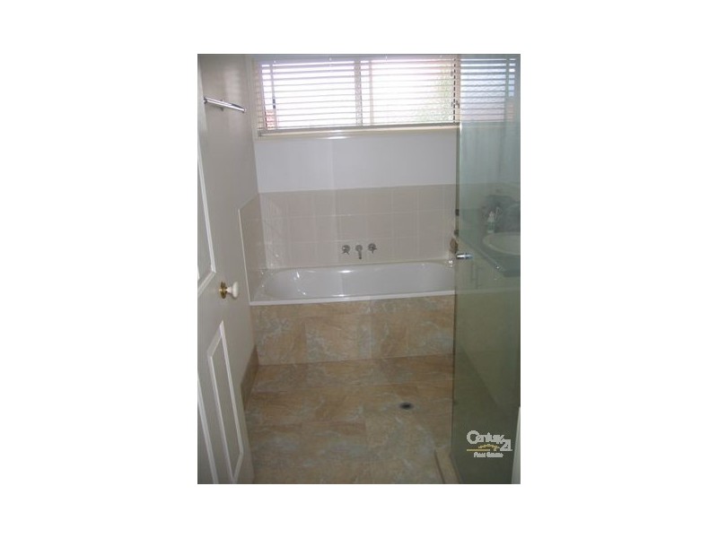 25 Parkview Parade, Peregian Springs QLD 4573