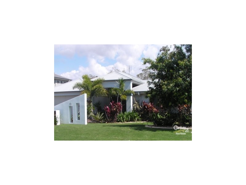 12 Dornoch Way, Peregian Springs QLD 4573