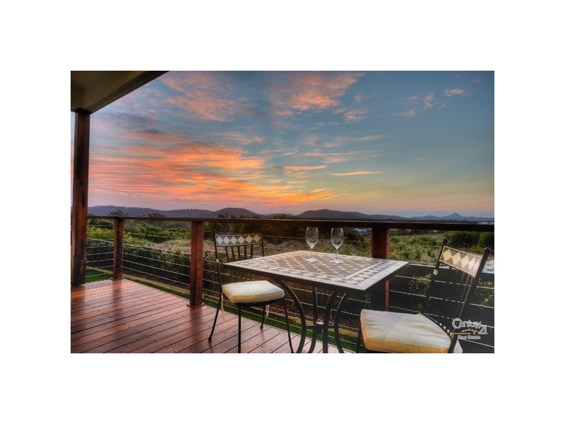 10 Tea Tree Grove, Peregian Springs QLD 4573