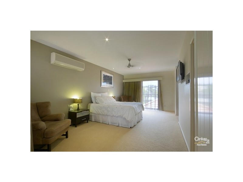 5 Fairway Parade, Peregian Springs QLD 4573