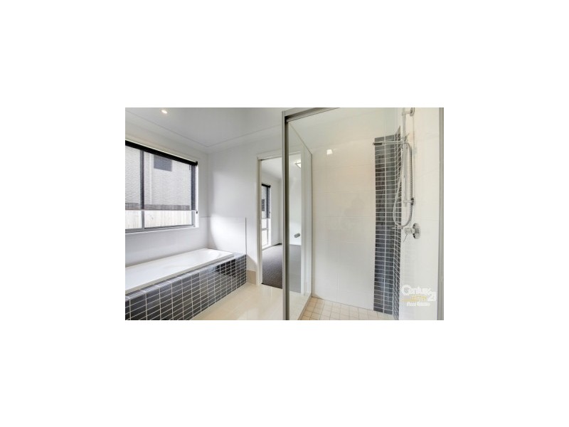 84 Sandhurst Cres, Peregian Springs QLD 4573