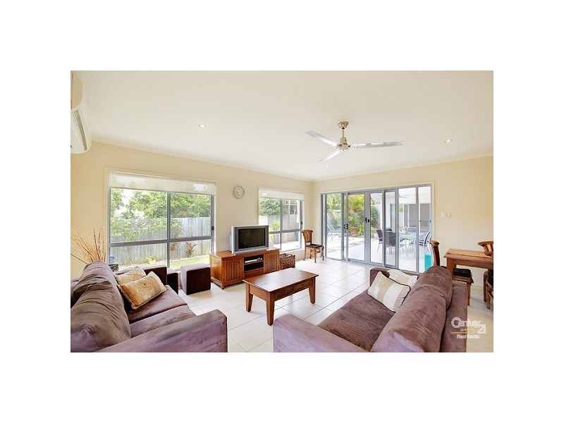 6 Rothbury Court, Peregian Springs QLD 4573