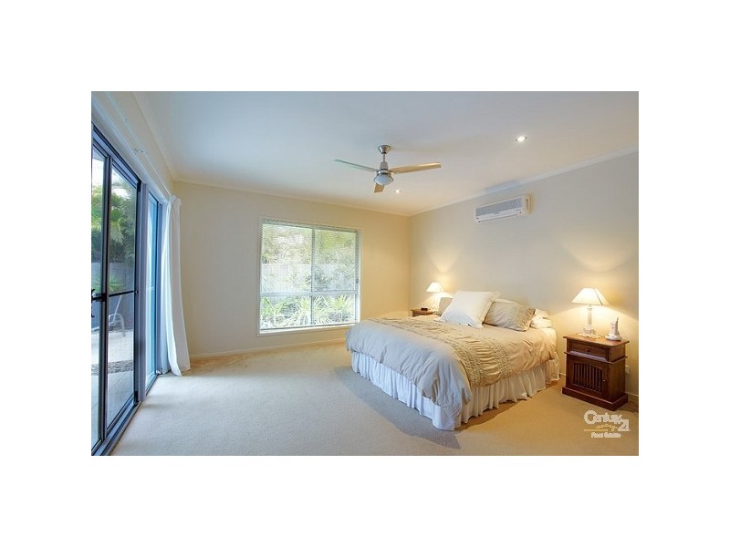 6 Rothbury Court, Peregian Springs QLD 4573