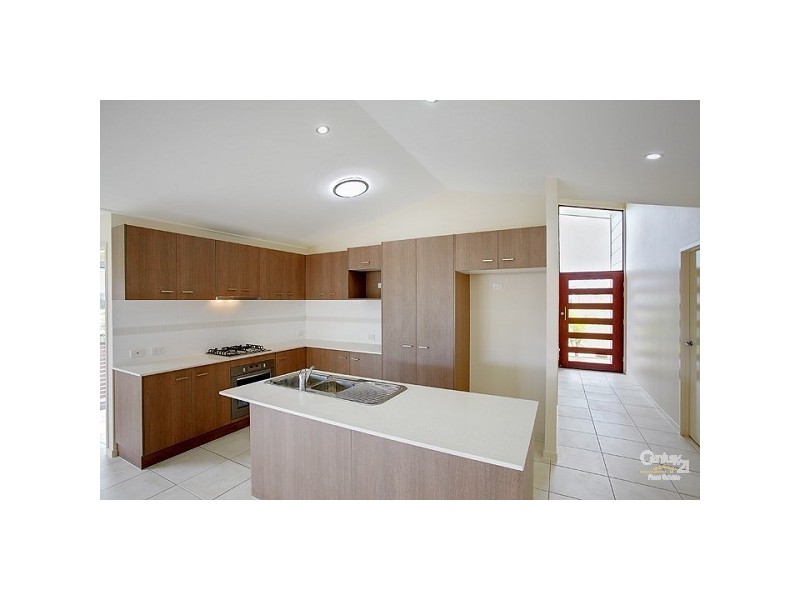 40 Selkirk Way, Peregian Springs QLD 4573