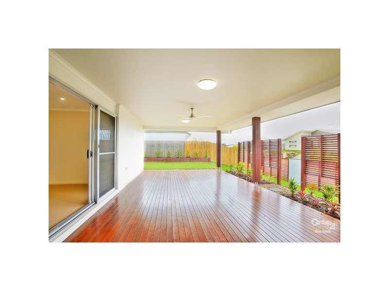 40 Selkirk Way, Peregian Springs QLD 4573
