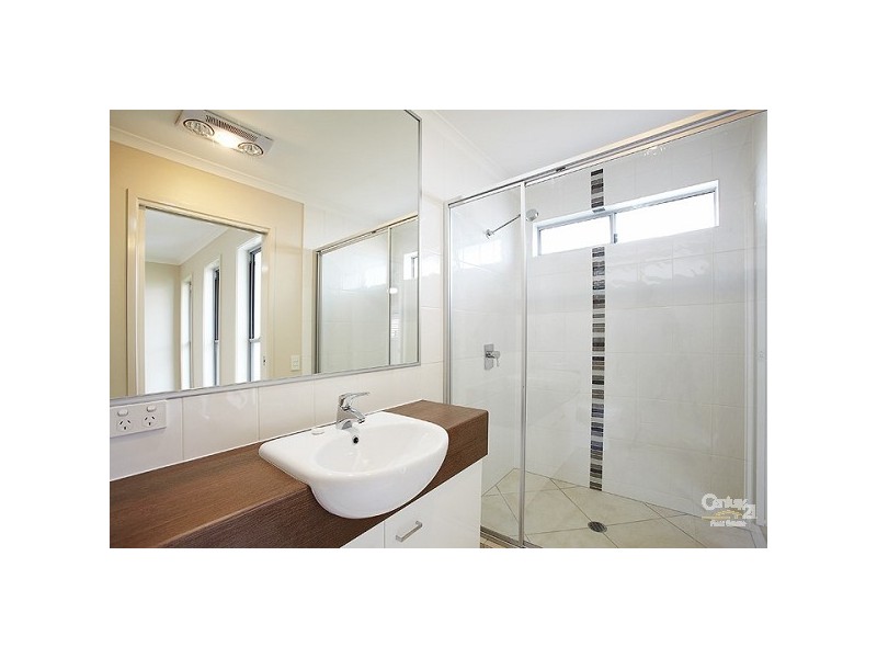 40 Selkirk Way, Peregian Springs QLD 4573