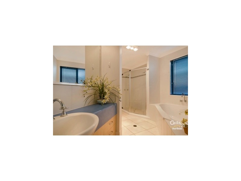 11 Medinah Place, Peregian Springs QLD 4573