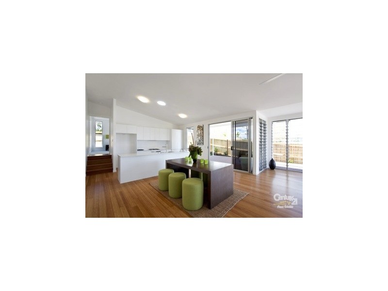 204 The Avenue, Peregian Springs QLD 4573