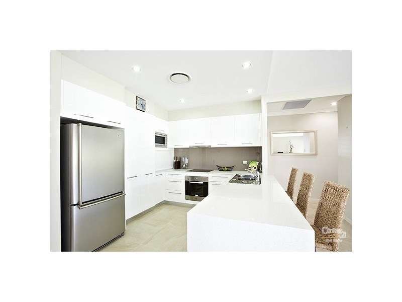 6 Pebble Court, Peregian Springs QLD 4573