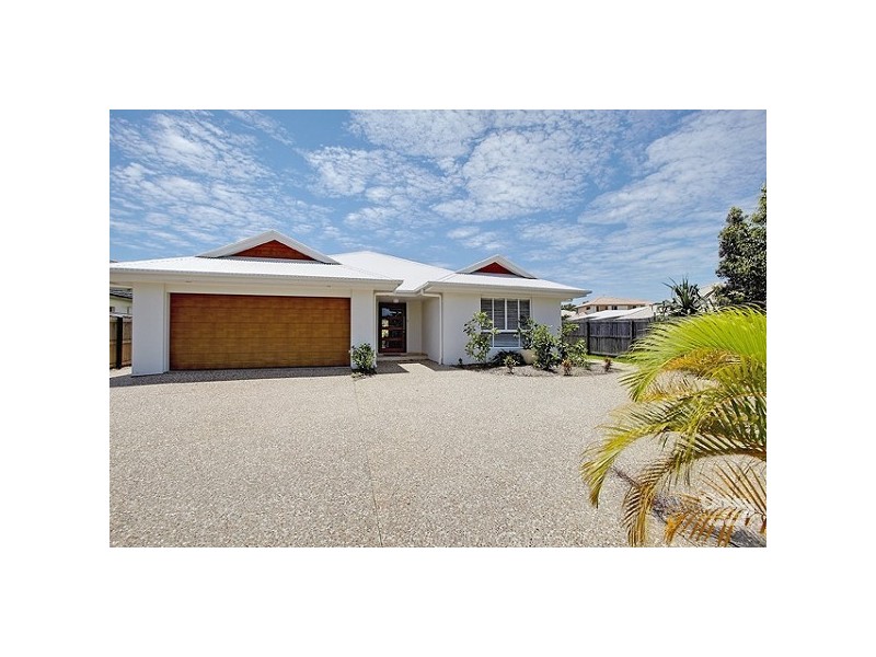 6 Pebble Court, Peregian Springs QLD 4573