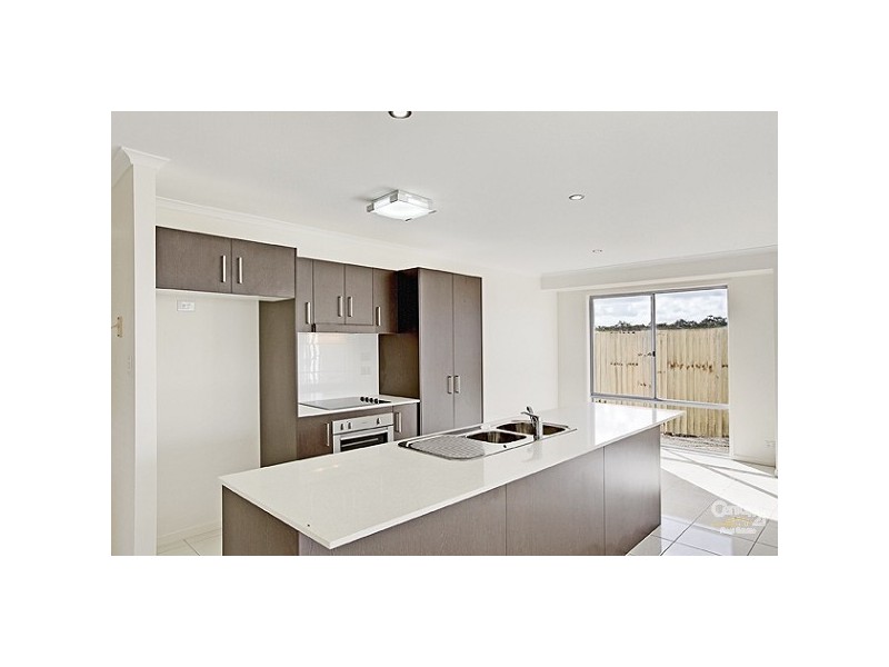 44 Selkirk Way, Peregian Springs QLD 4573