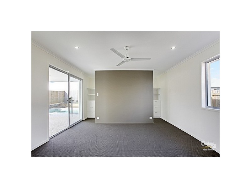 44 Selkirk Way, Peregian Springs QLD 4573