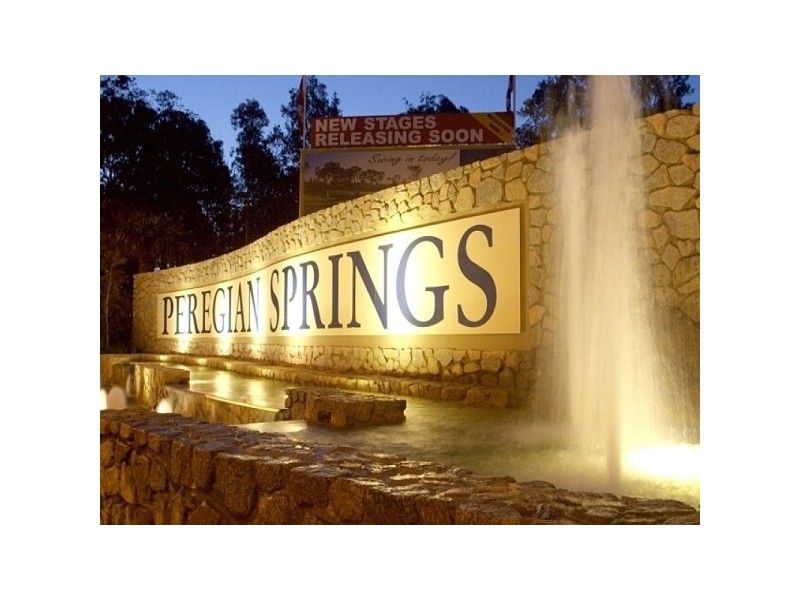 5 Goldenbell Place, Peregian Springs QLD 4573