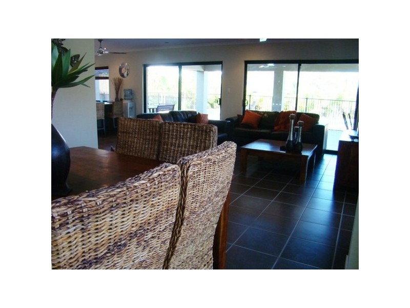 3 Thomson Place, Peregian Springs QLD 4573